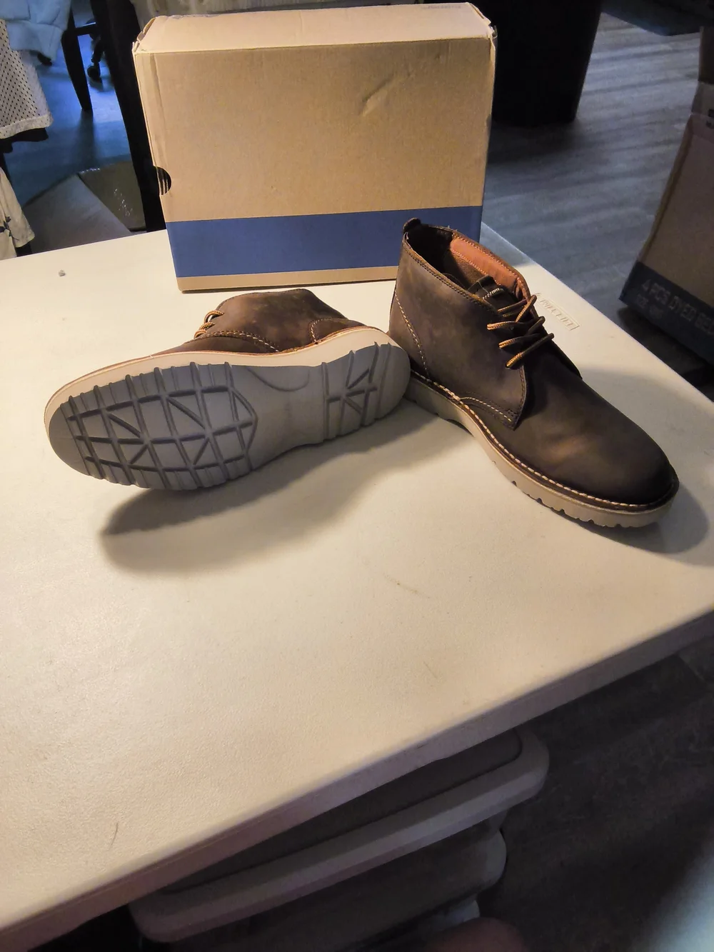 Clarks Men’s Brown Leather Chukka Boots